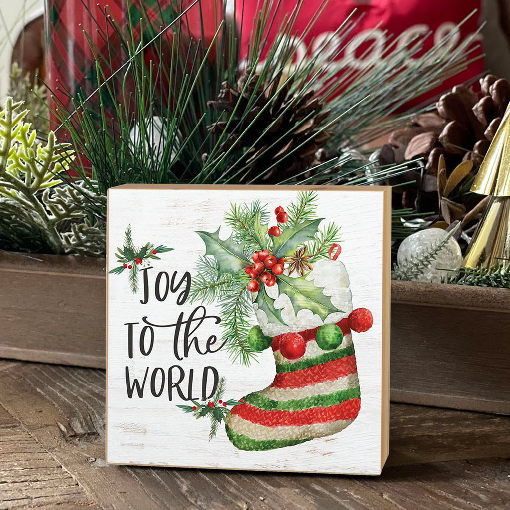5x5 Joy to the World Stocking and Holly Block Sign